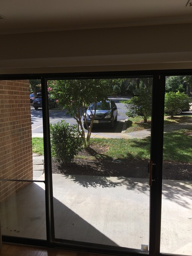 Photo - Large 2BR/1BA condo in gated community. Walking distance to Metro.