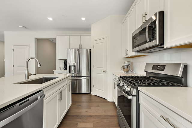 Photo - 2824 Kessler Dr