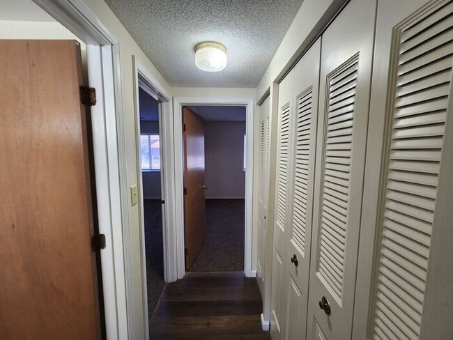 Photo - 2 Bedroom Apartment Across from Baesler's