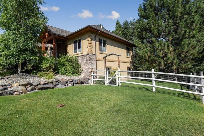 Photo - 10663 Coulter Pine St
