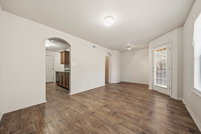 Photo - 3825 Old Jenny Lind Rd