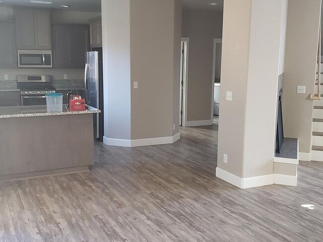 Photo - Lease takeover