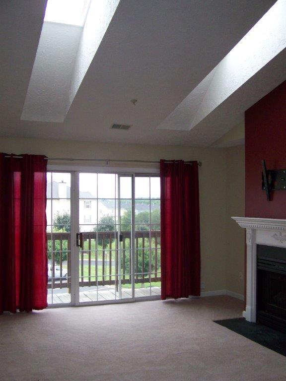 vaulted ceiling with sky lights - 151 Brookland Ter Unit 9