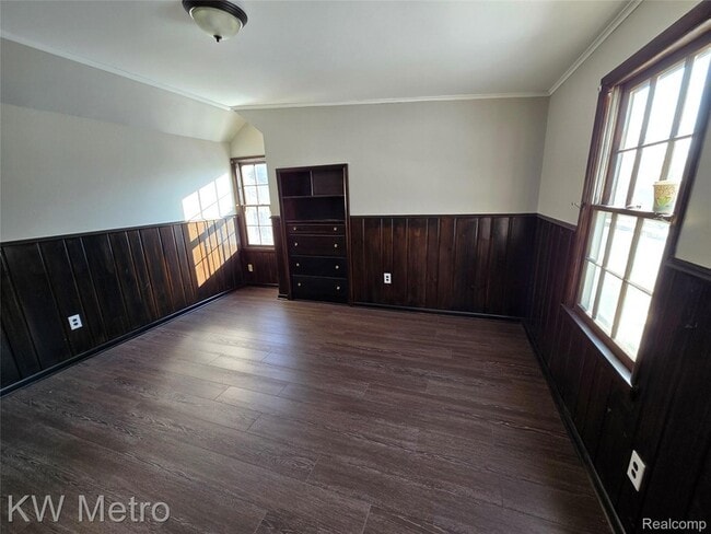 Photo - 1305 Collegewood St