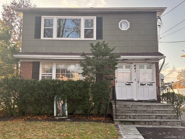 Building Photo - 441 Atlantic Ave Unit 2