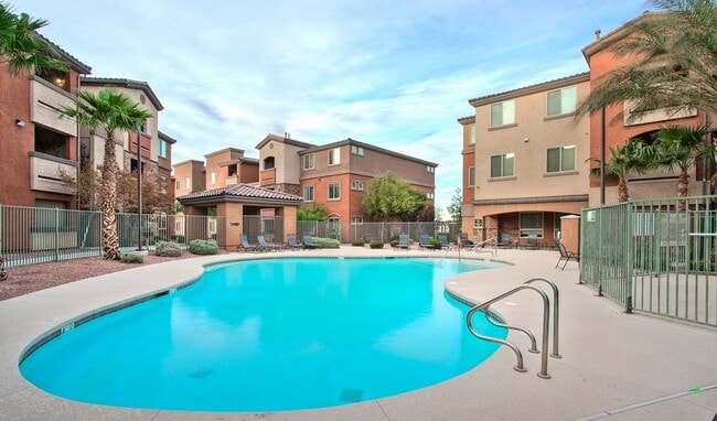 Boulder Pointe