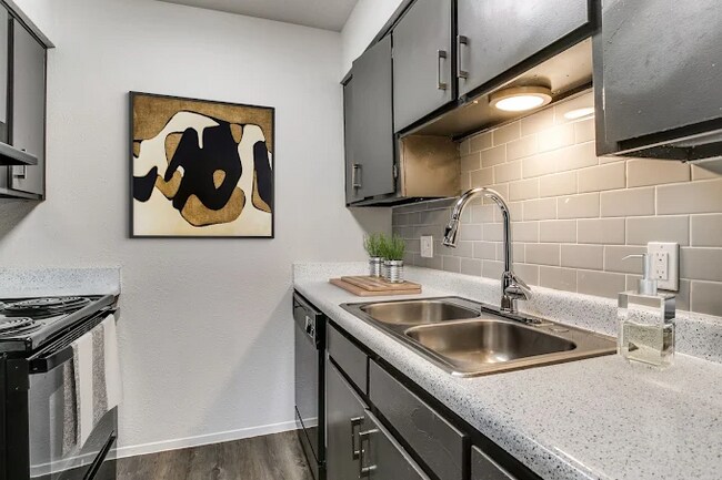Photo - Spring Valley Apartments