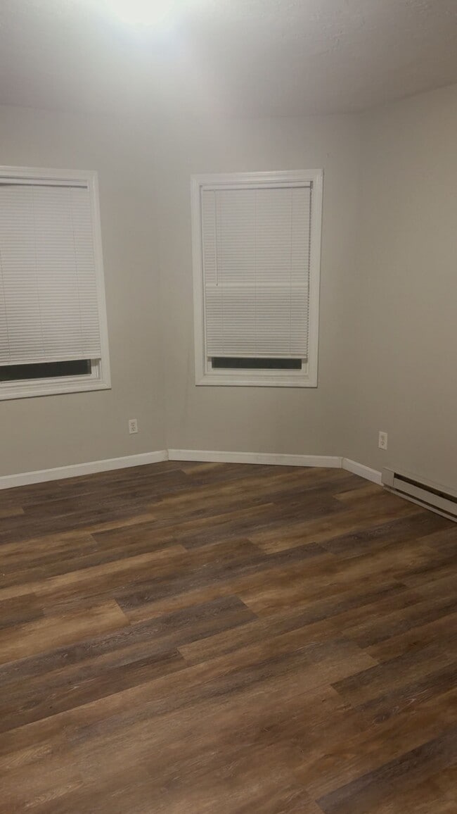 Photo - 240 S Main St Unit 1