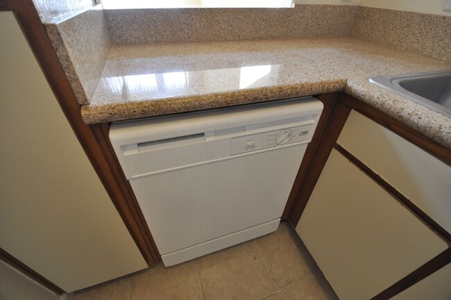 Photo - 425 N Alvarado St Unidad 108