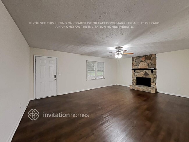 1347 Candlelite Ln