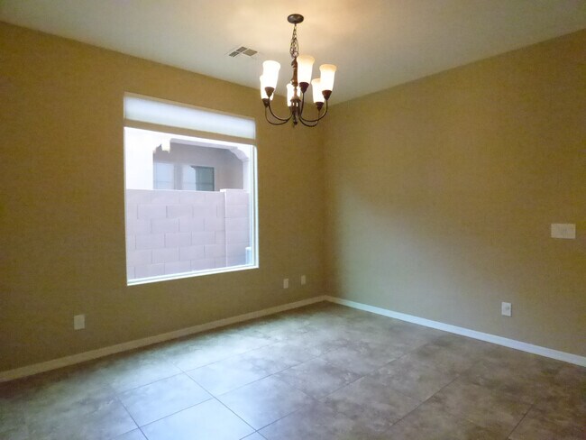 Photo - Upgraded kitchen and lots of sq ft in Verrado!