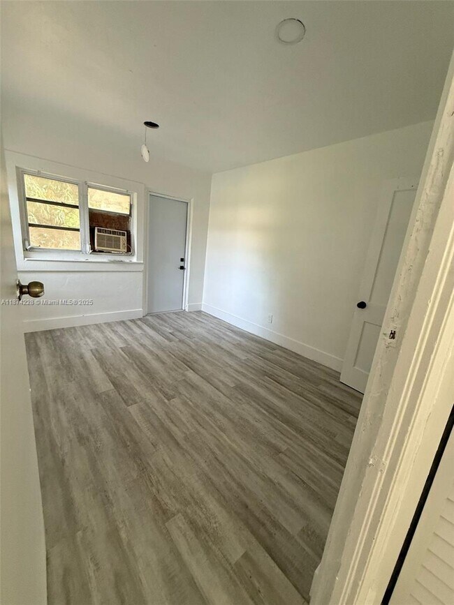 Photo - 1249 NW 57th St Unit 1251