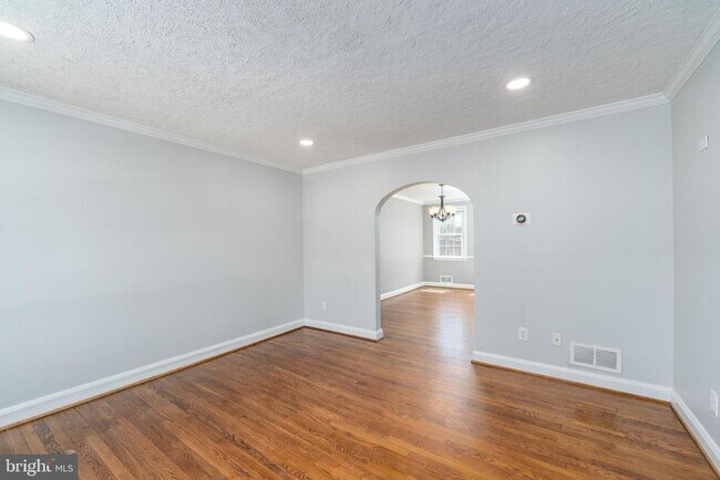 Photo - 8321 Byington Rd