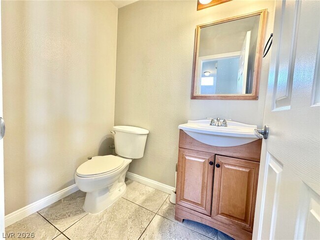 Photo - 1092 Whispering Birch Ave