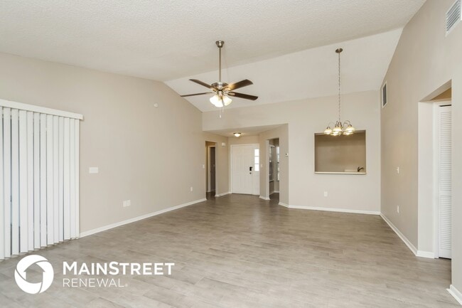 Photo - 865 Pine Wood Ave