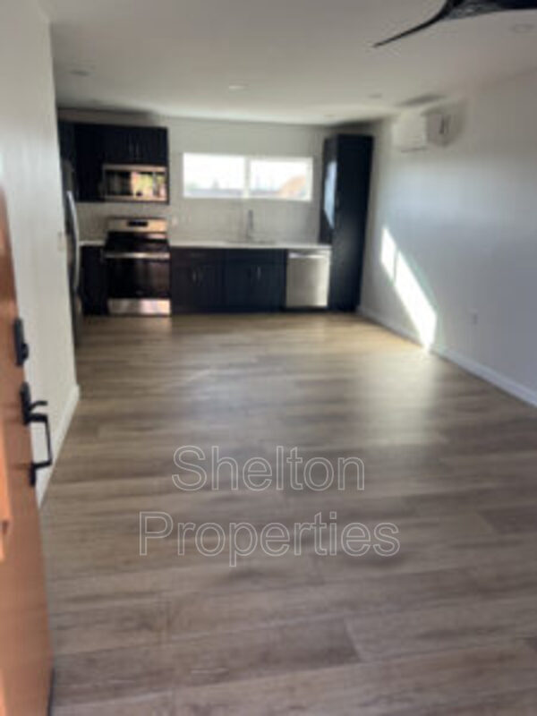 Photo - 21 W Tonto St