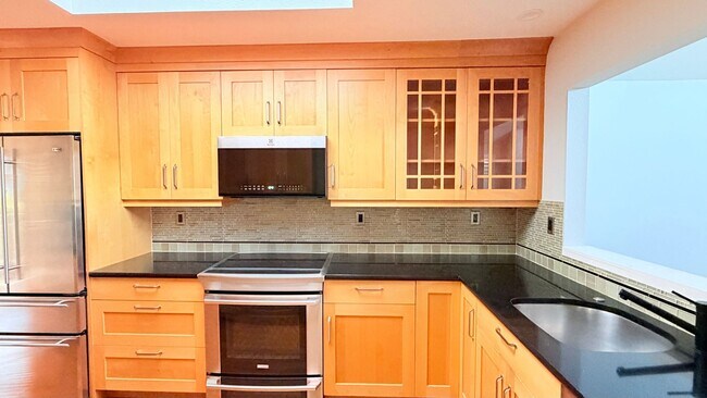 Photo - 31 Redondo Ct