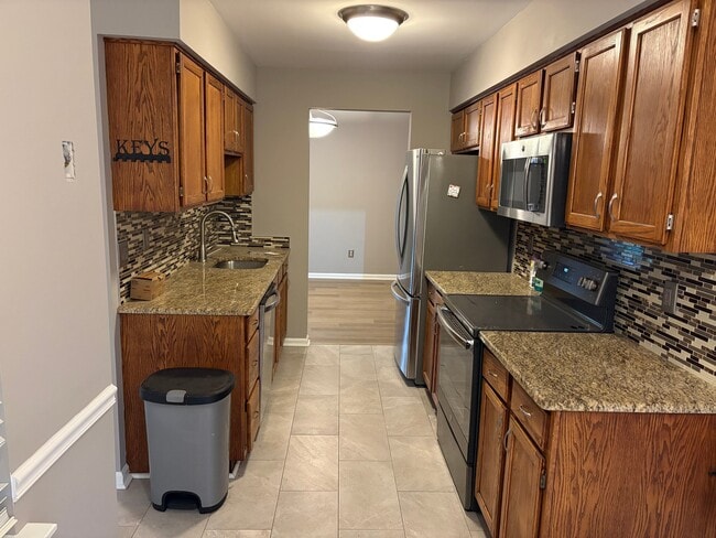 Photo - 2403 Doral Dr
