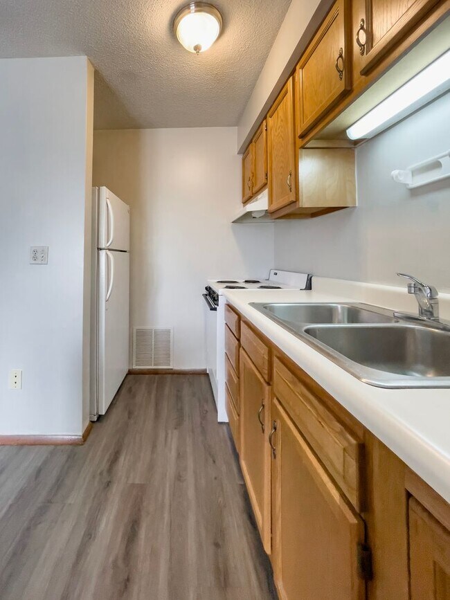 Photo - Close to Campus Unit 220 N Martin St.