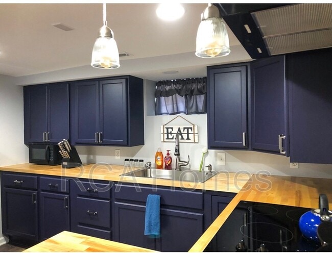 Photo - 3016 N New Jersey St Unit B