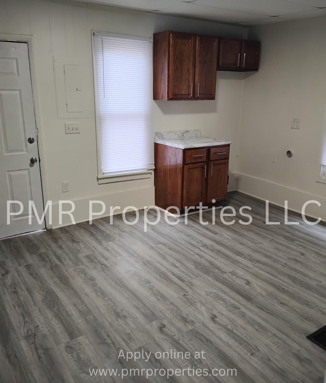 Photo - 2 Bedroom/ 1 Bathroom House