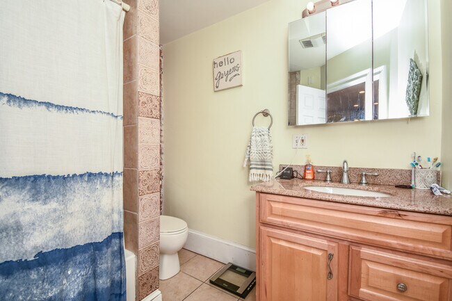 Photo - 431 Faneuil St Apartment Unit 2C