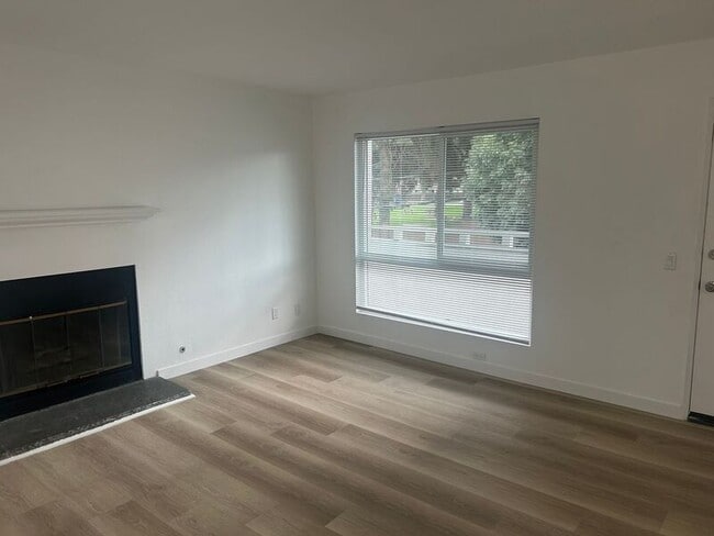 Photo - 8603 Fenwick St House