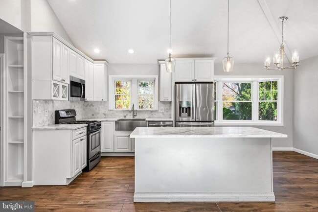 Photo - 4925 Church Rd