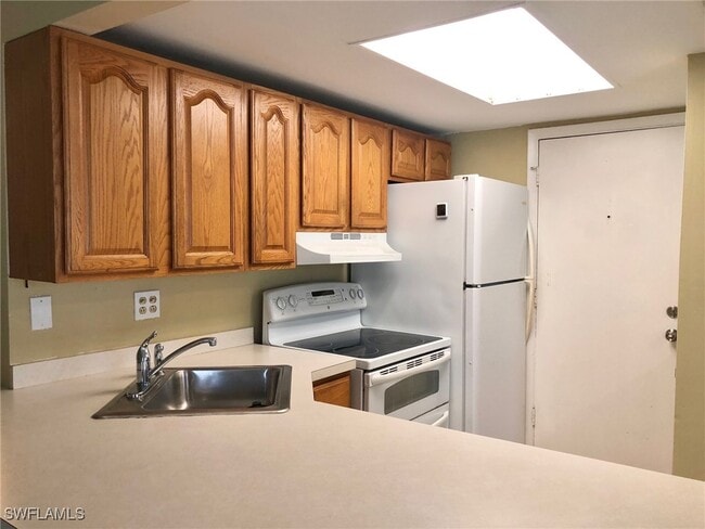 Building Photo - 3303 Royal Canadian Trace Rental