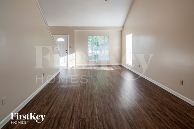 Photo - 7435 Bridle Cove