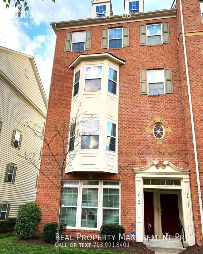 Photo - 15109 Leicestershire St Unidad 68 Rental