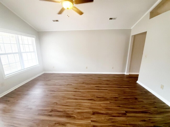 Photo - 213 Black Water Ln
