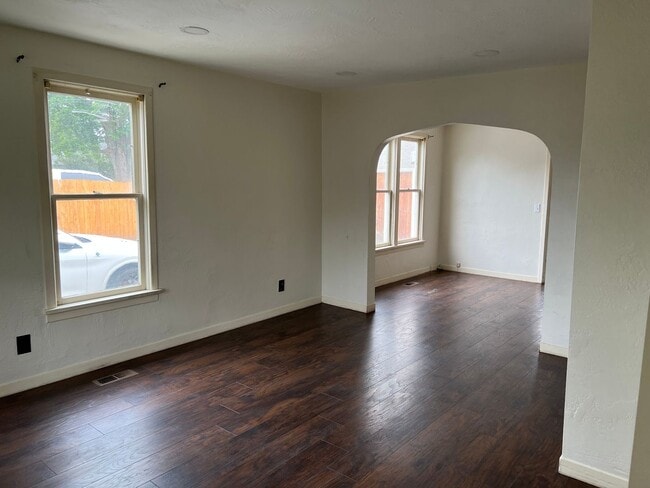 Photo - 310 SE 6th St Unit 310 6th Main