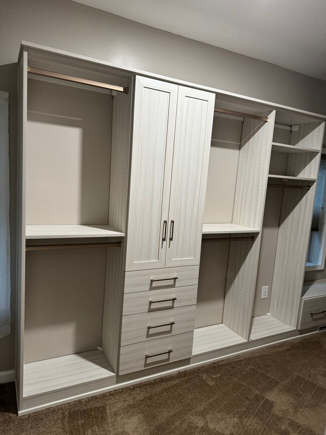 Photo - 93 Whitney Pl