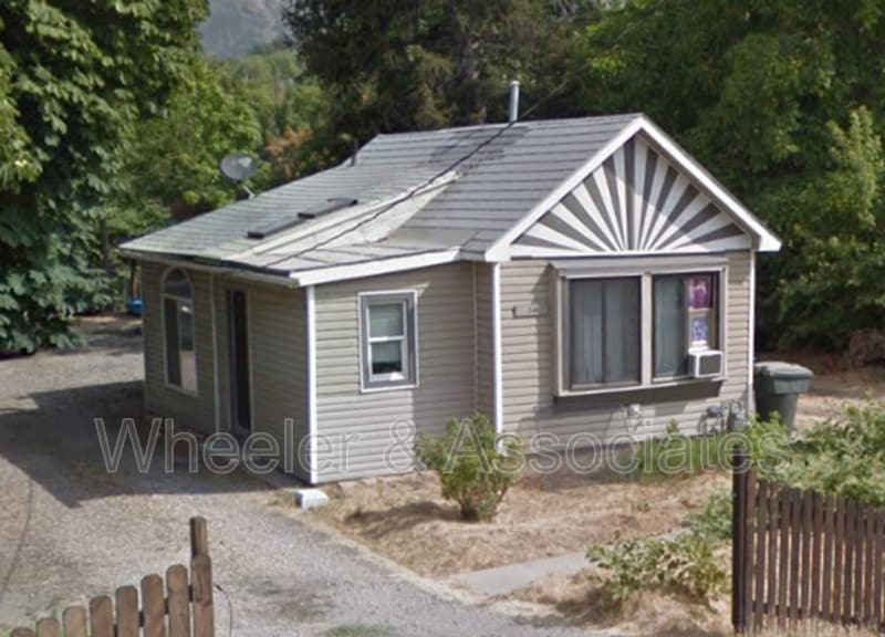 Photo - 1046 Canyon Rd