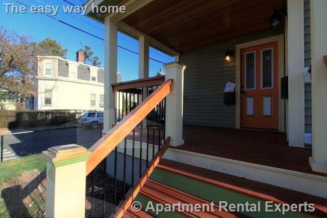 Photo - 119 Central St