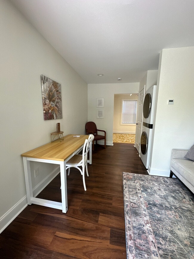 Photo - 107 David St Unit SI ID1234797P