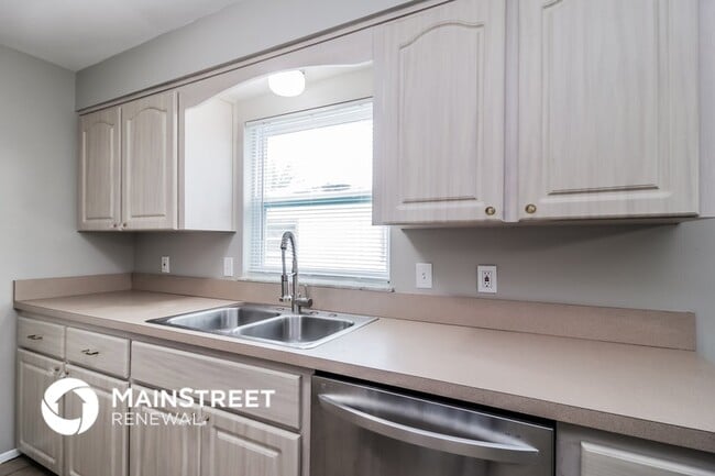 Photo - 260 Antigua Dr