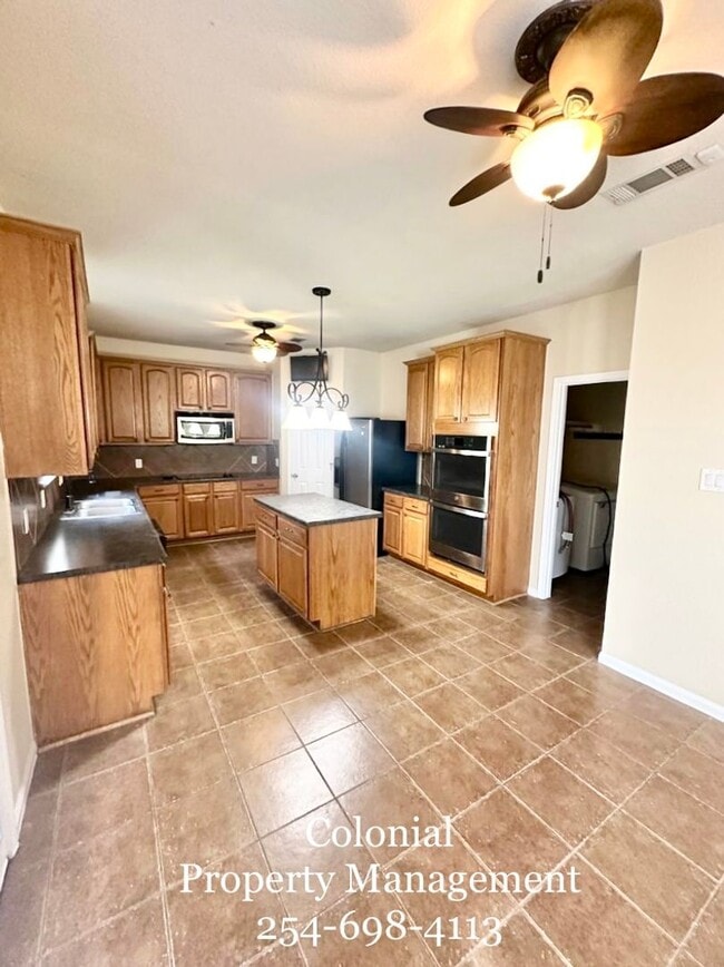 Photo - 4bd/3ba in Killeen Tx AVAILABLE JANUARY!
