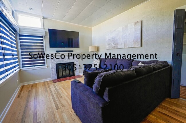 Photo - Charming Fully Furnished 2 Bedroom Home with Spacious Yard