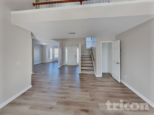 Photo - 673 Mable Dr