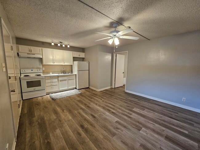 Photo - Patriot Apartments