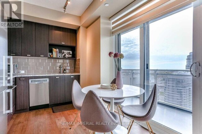 Photo - 255 Village Green Square Unit 3402