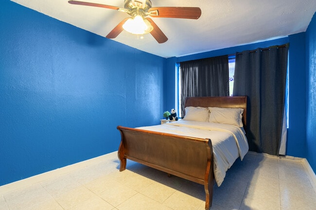 Photo - 1062 SW 135th Pl