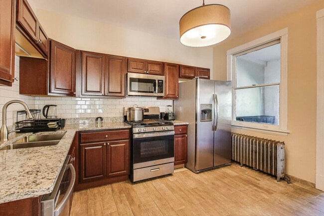 Photo - 1506 W Thome Ave Unit ID1364275P