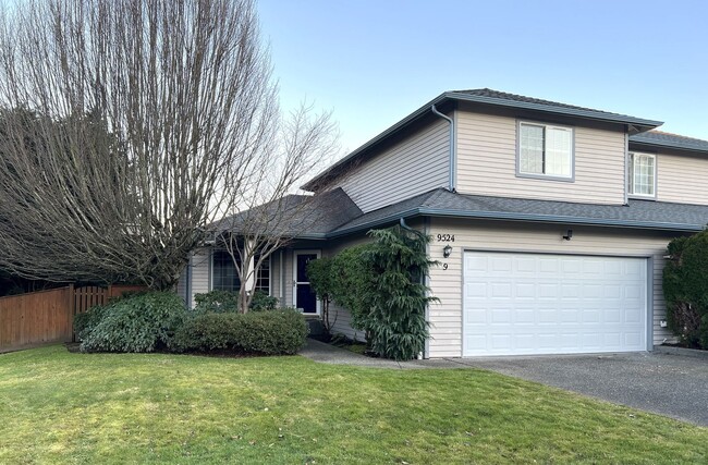 Beautiful Lake Stevens Townhome - Avail Now! - Beautiful Lake Stevens Townhome - Avail Now!