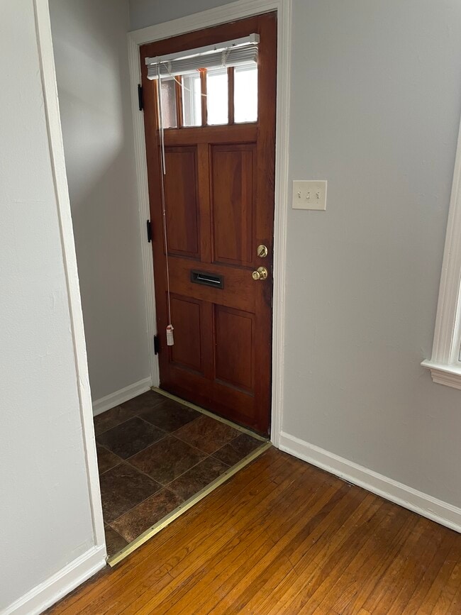 Photo - 844 Richmond Ave