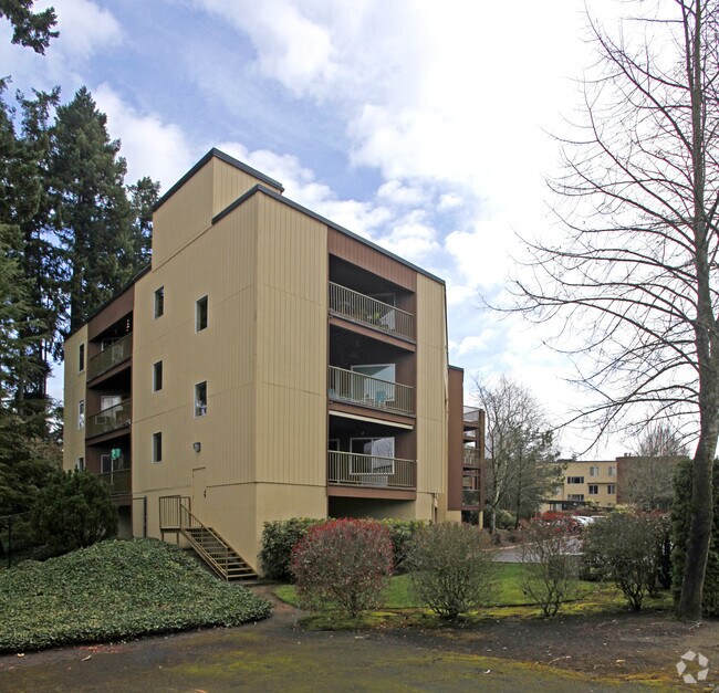 Photo - Tualatin Greens