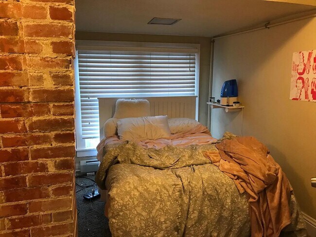 Photo - 648 University Ave Unidad 1