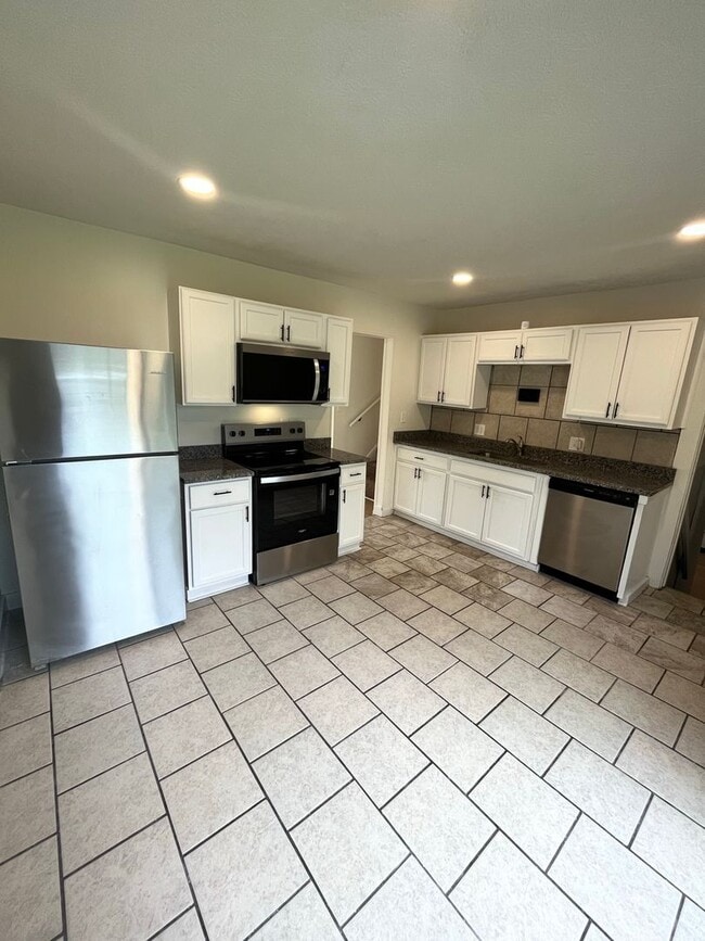 Photo - Charming 3 Bedroom Home with Finished Base...